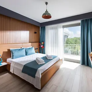 Serenity çeşme Otel